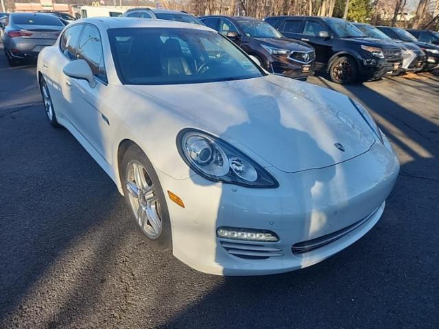 2013 Porsche Panamera 4 Platinum Edition AWD