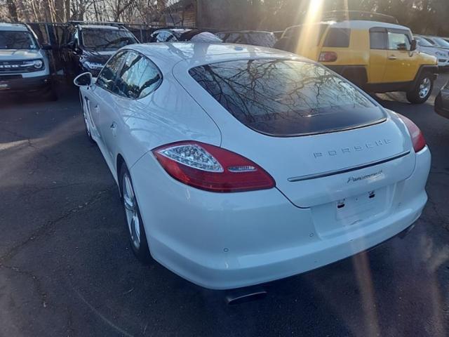 2013 Porsche Panamera 4 Platinum Edition AWD