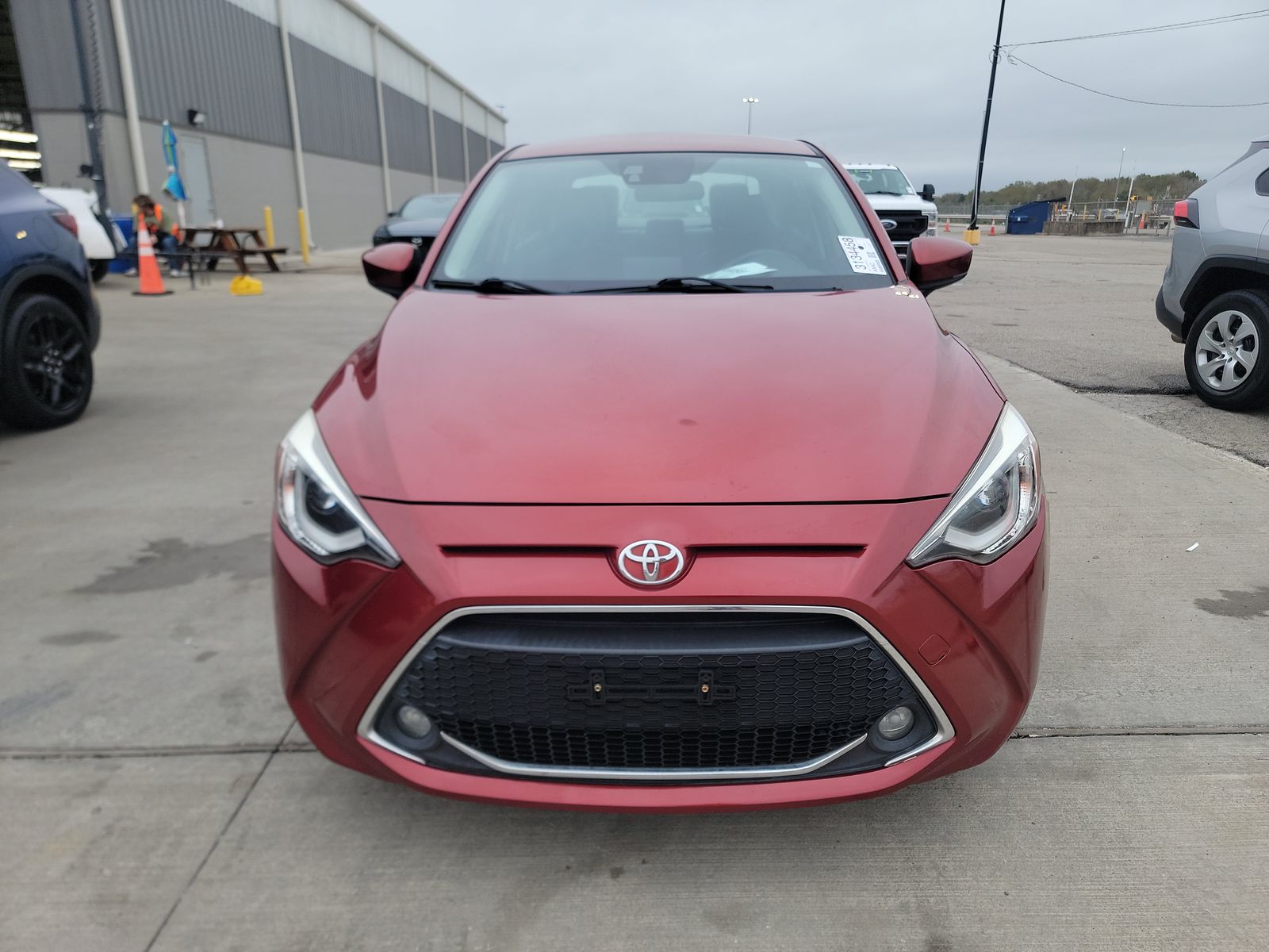 2019 Toyota Yaris XLE FWD