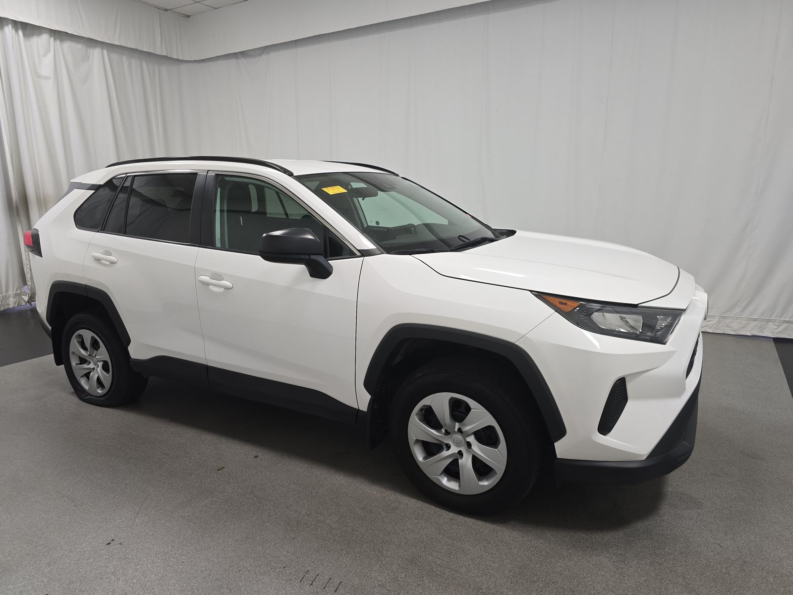 2021 Toyota RAV4 LE FWD