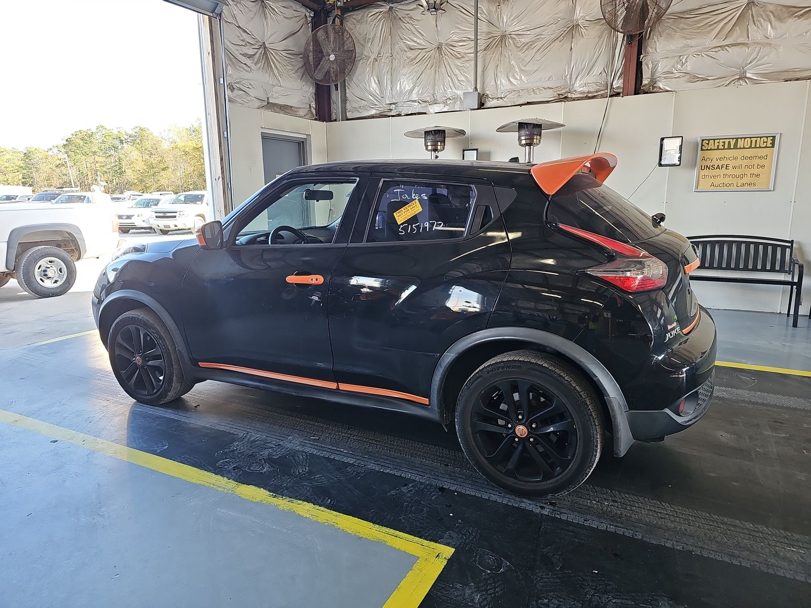 2015 Nissan JUKE S FWD