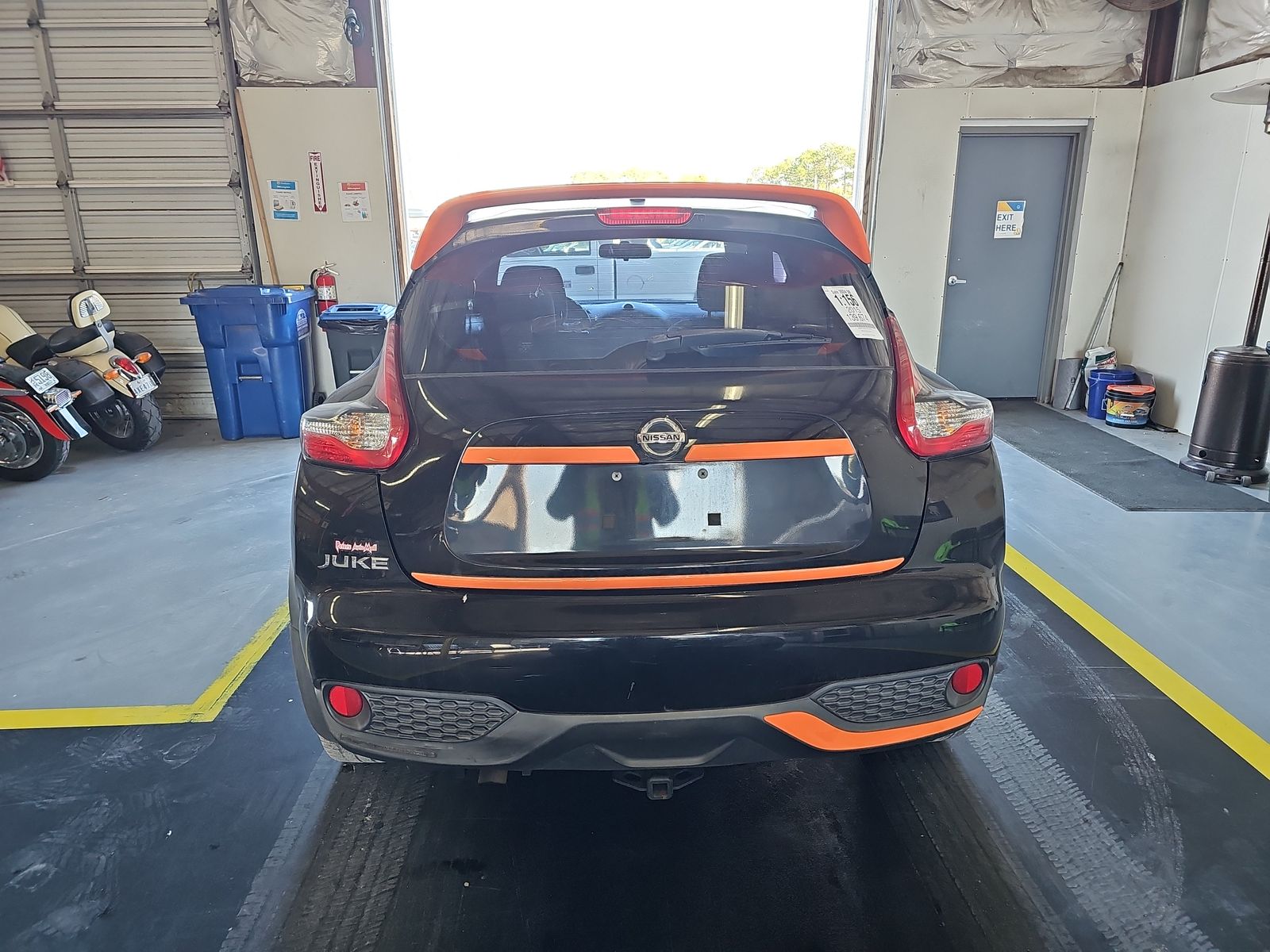 2015 Nissan JUKE S FWD