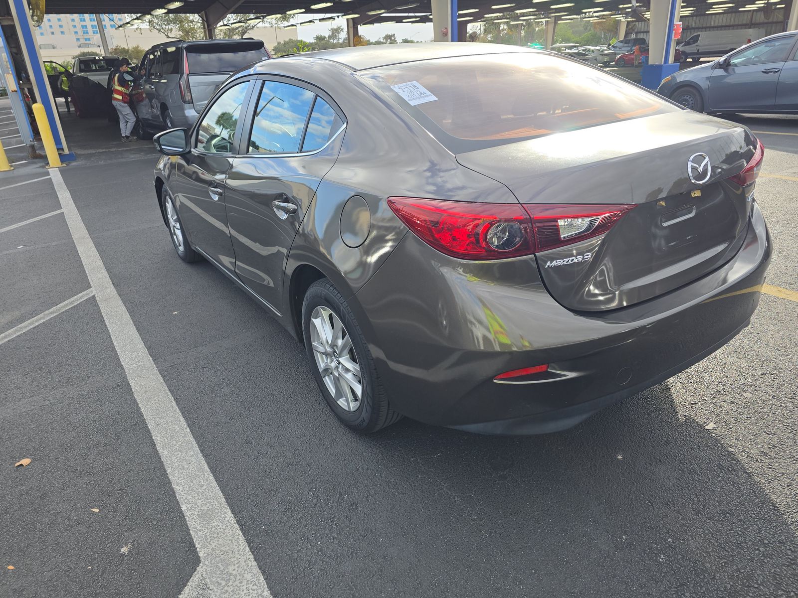 2016 MAZDA MAZDA3 i Sport FWD