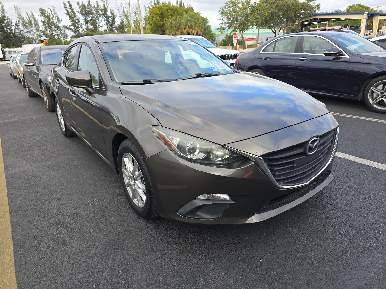 2016 MAZDA MAZDA3 i Sport FWD