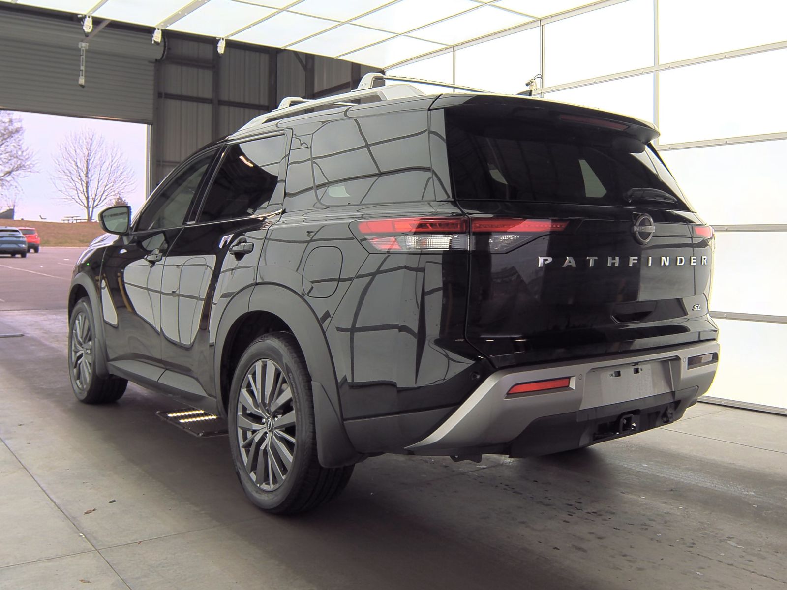 2024 Nissan Pathfinder SL FWD