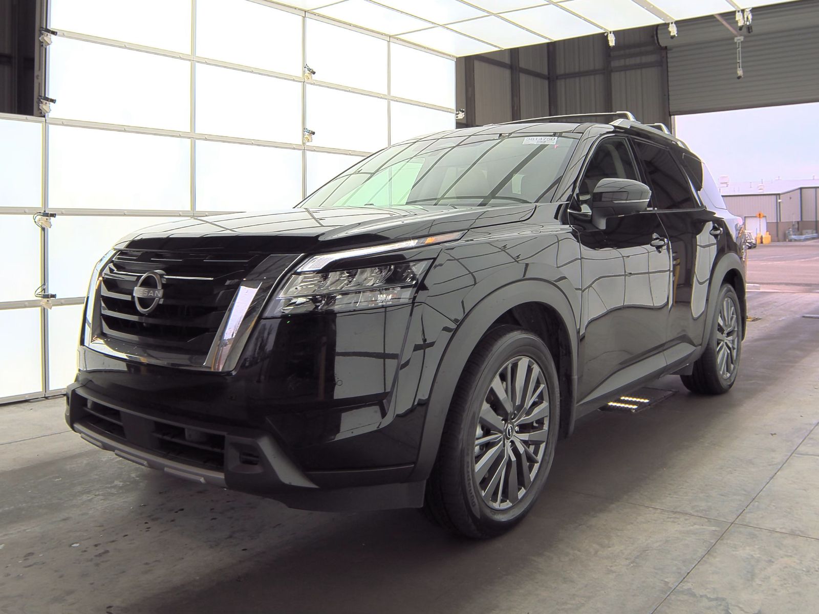 2024 Nissan Pathfinder SL FWD