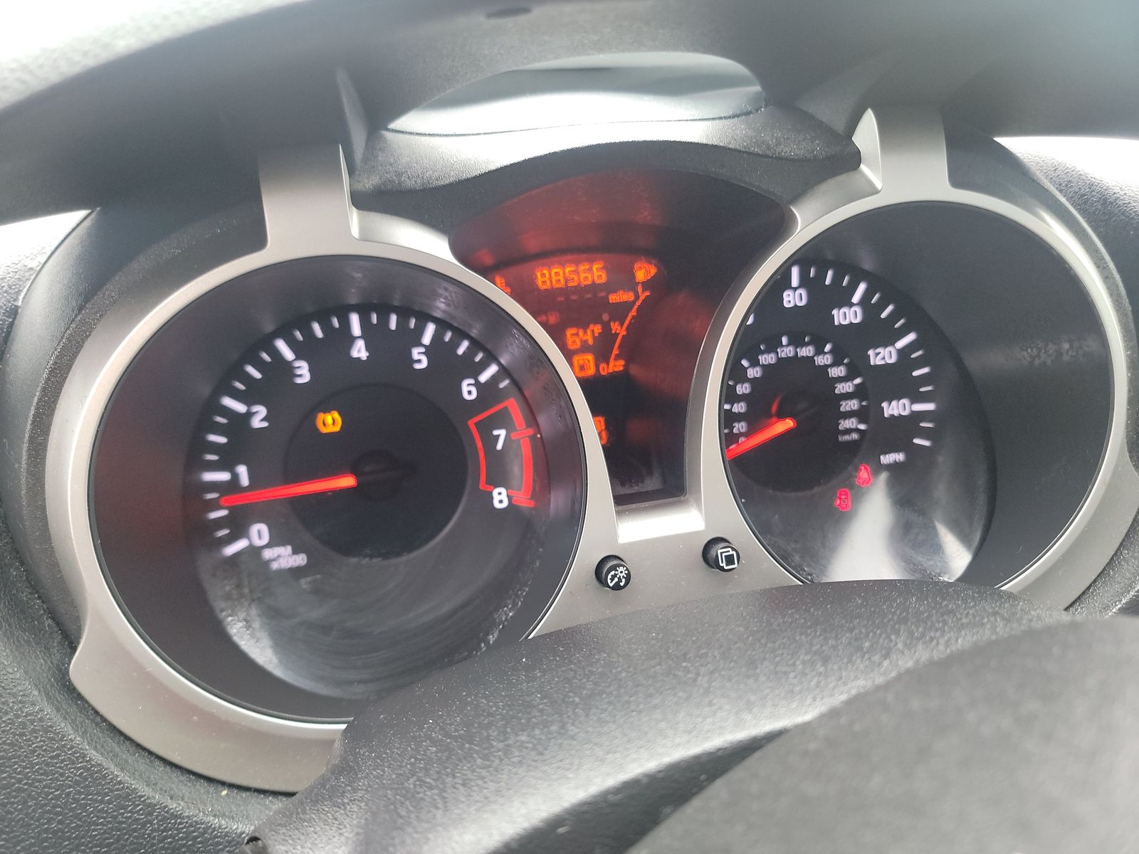 2014 Nissan JUKE SL FWD