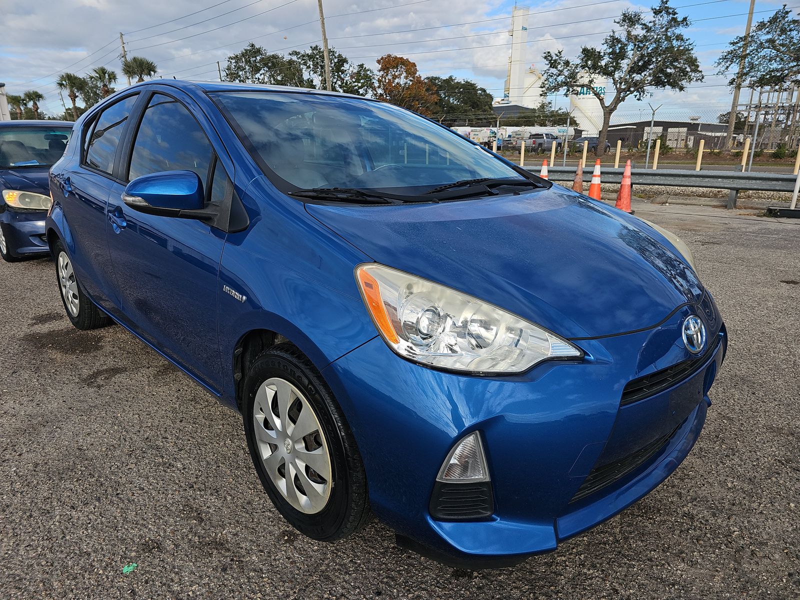 2014 Toyota Prius c Two FWD