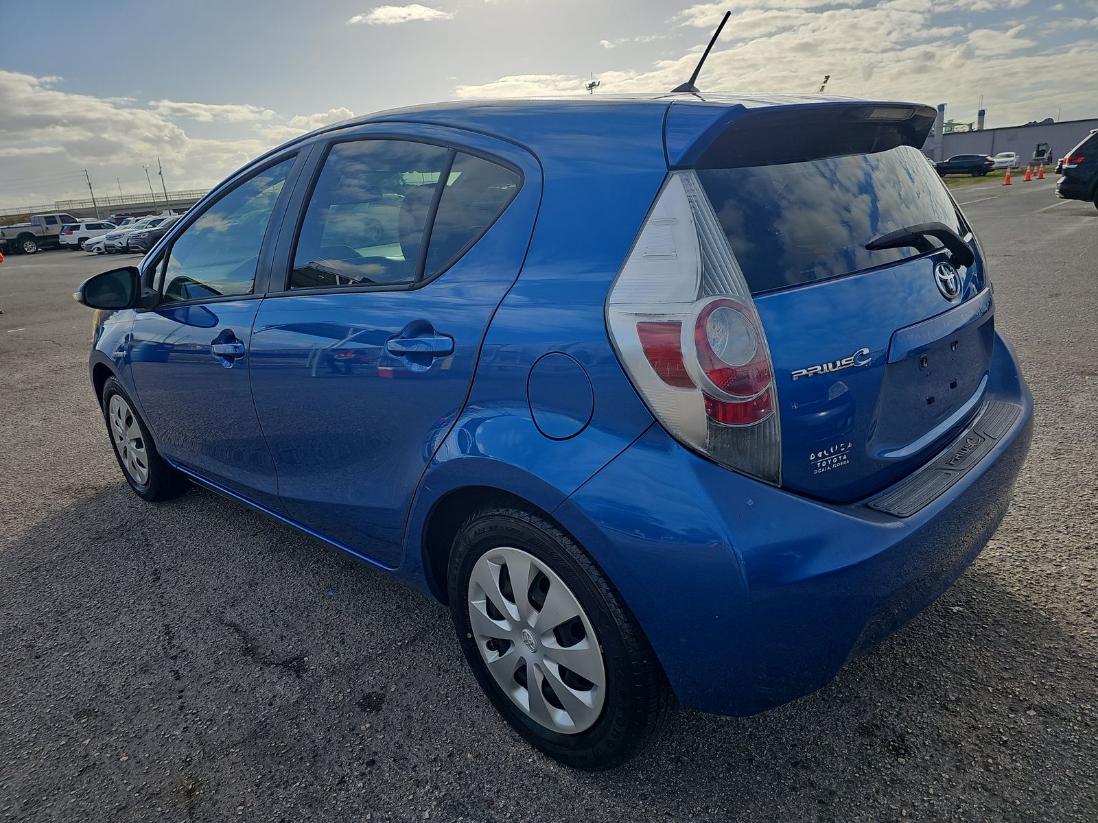 2014 Toyota Prius c Two FWD