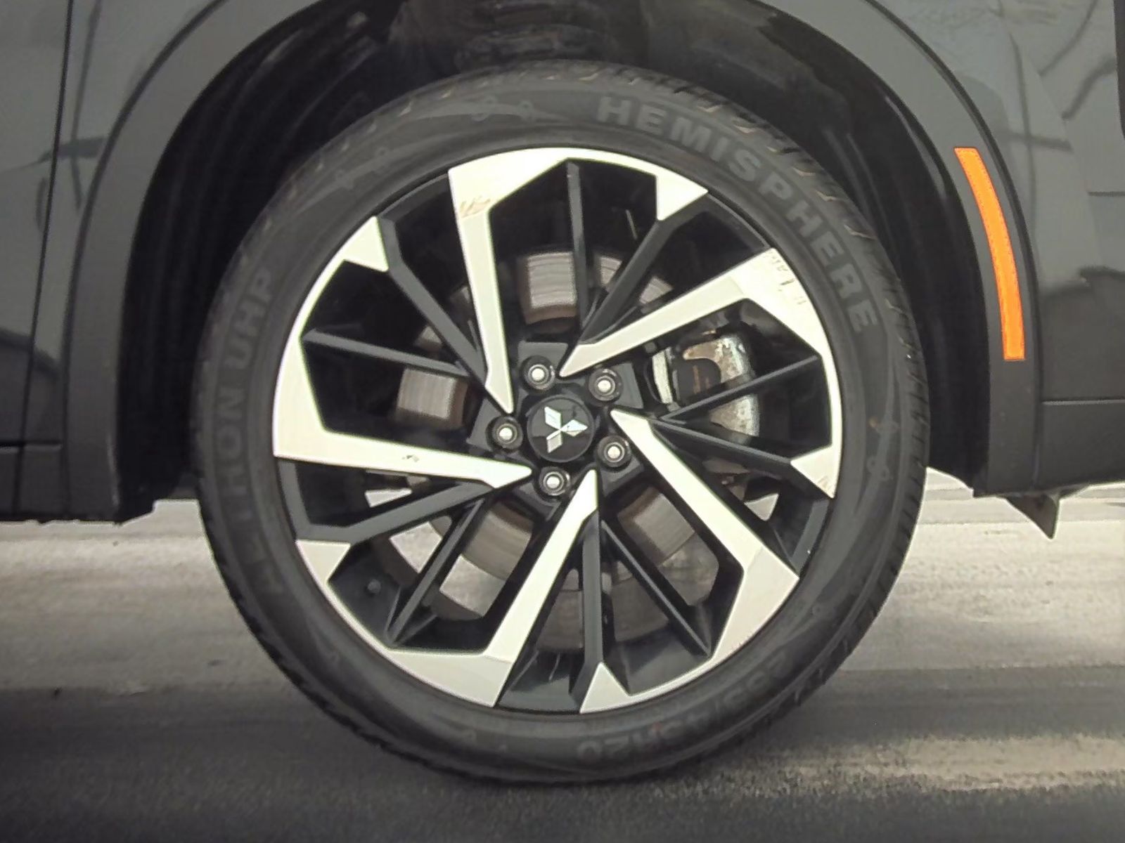 2022 Mitsubishi Outlander ES FWD