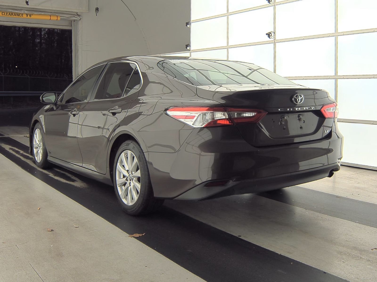 2018 Toyota Camry LE FWD