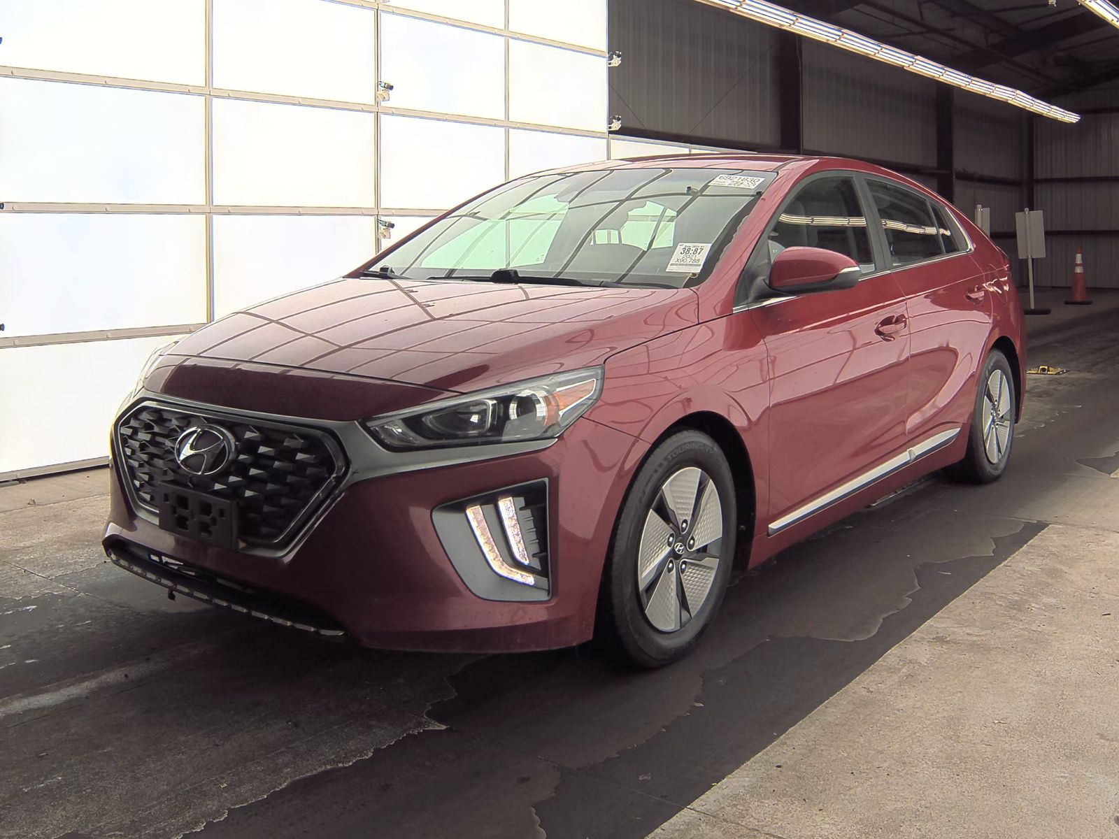 2021 Hyundai Ioniq Hybrid SE FWD