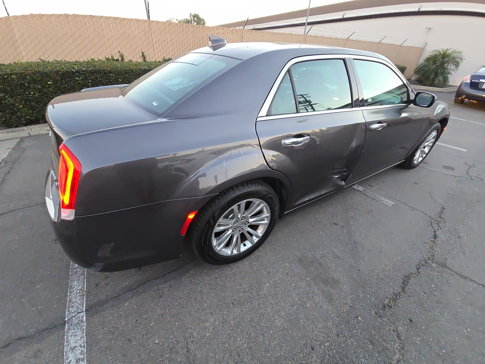 2016 Chrysler 300 C RWD