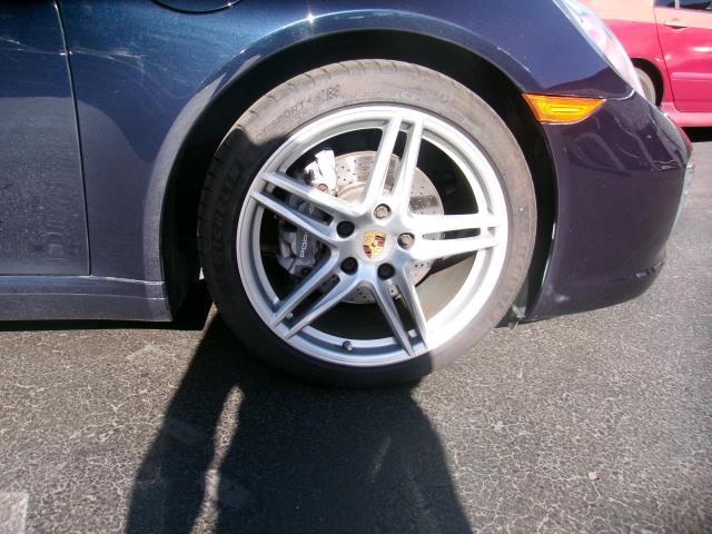 2017 Porsche 911 Carrera RWD