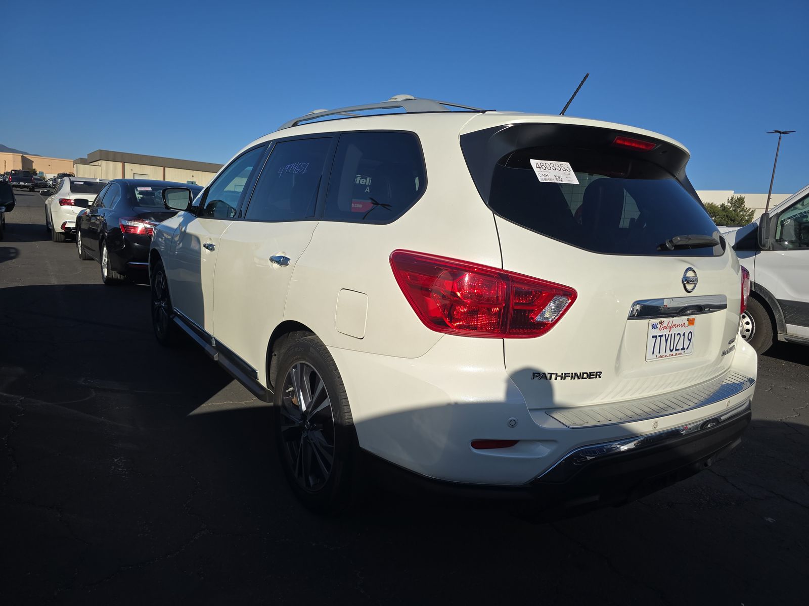 2017 Nissan Pathfinder Platinum AWD