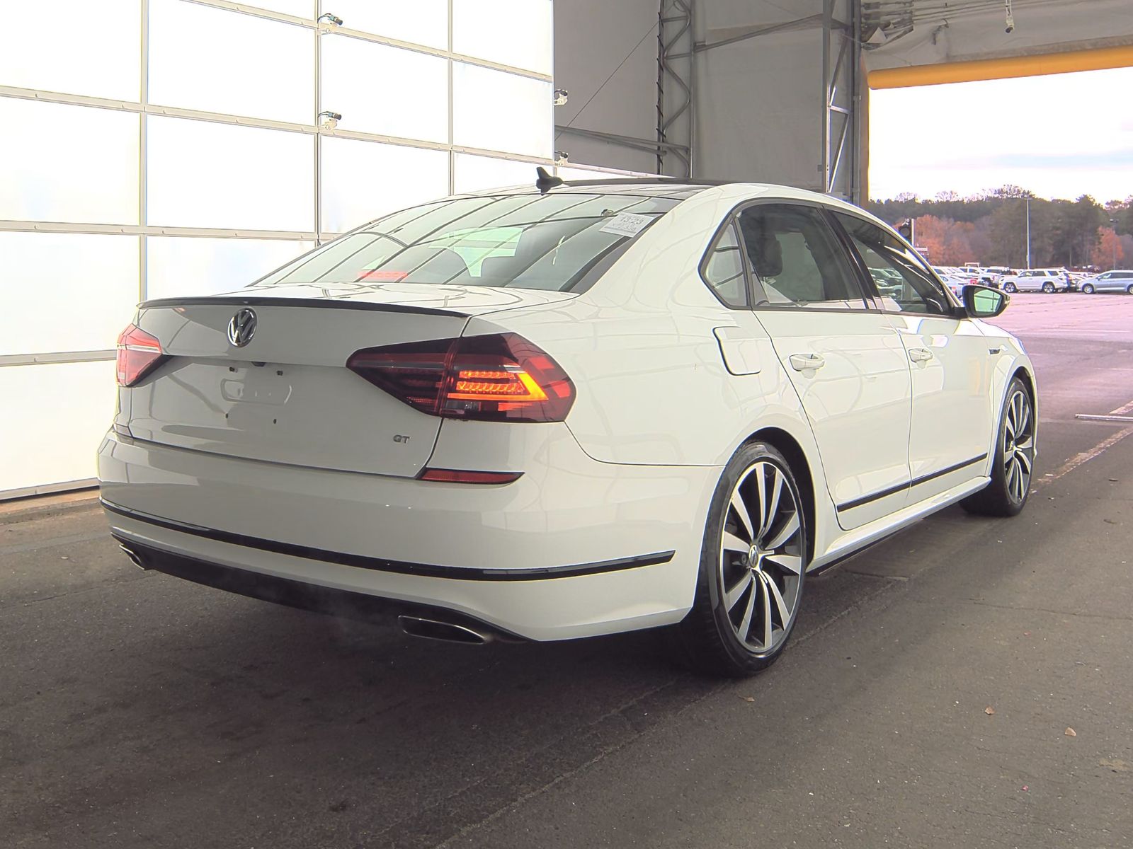 2018 Volkswagen Passat 3.6L FWD