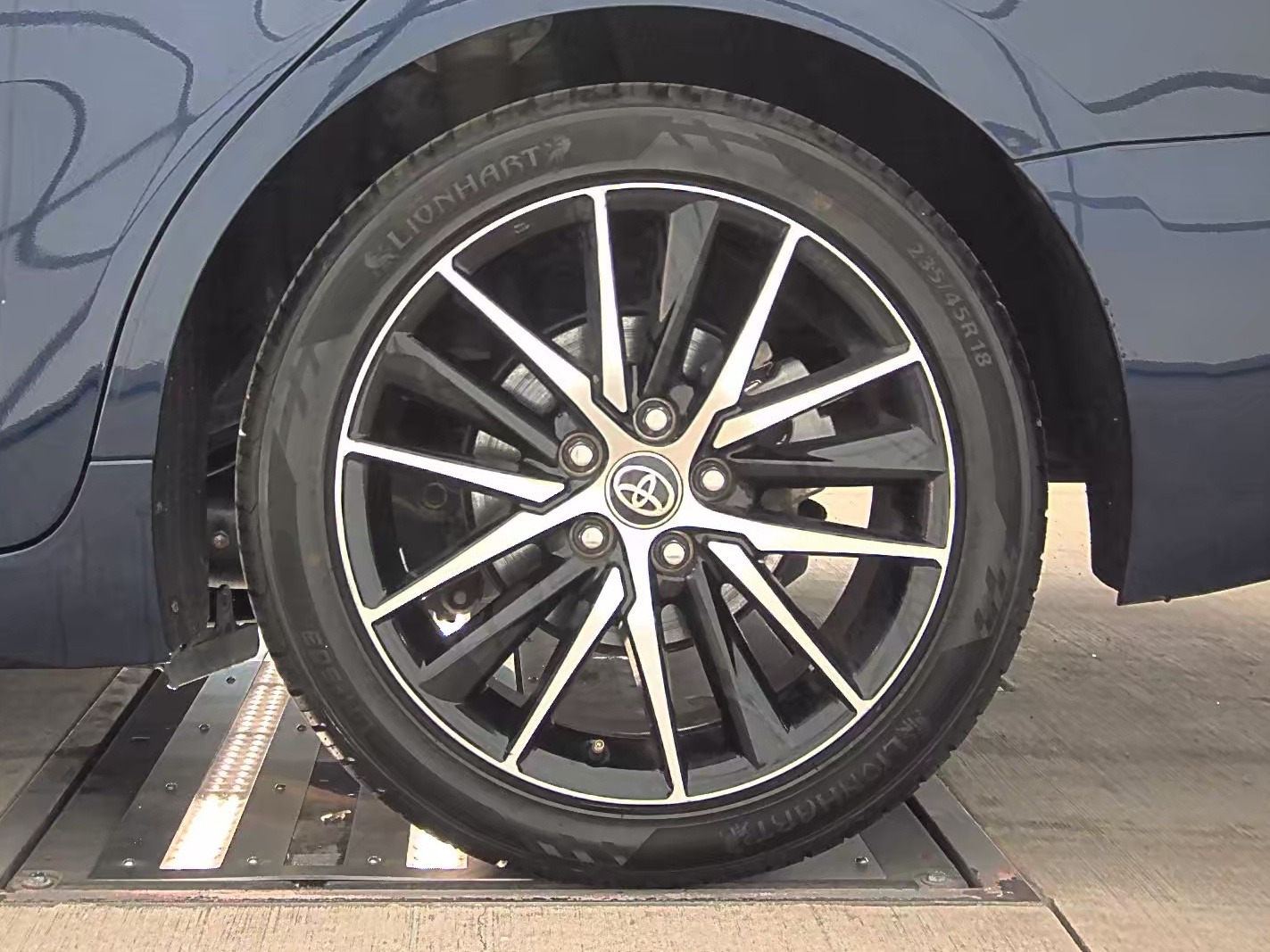 2021 Toyota Camry SE FWD