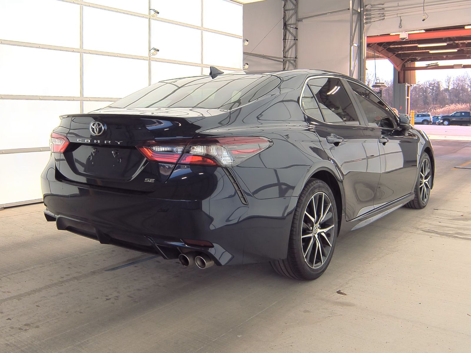 2021 Toyota Camry SE FWD