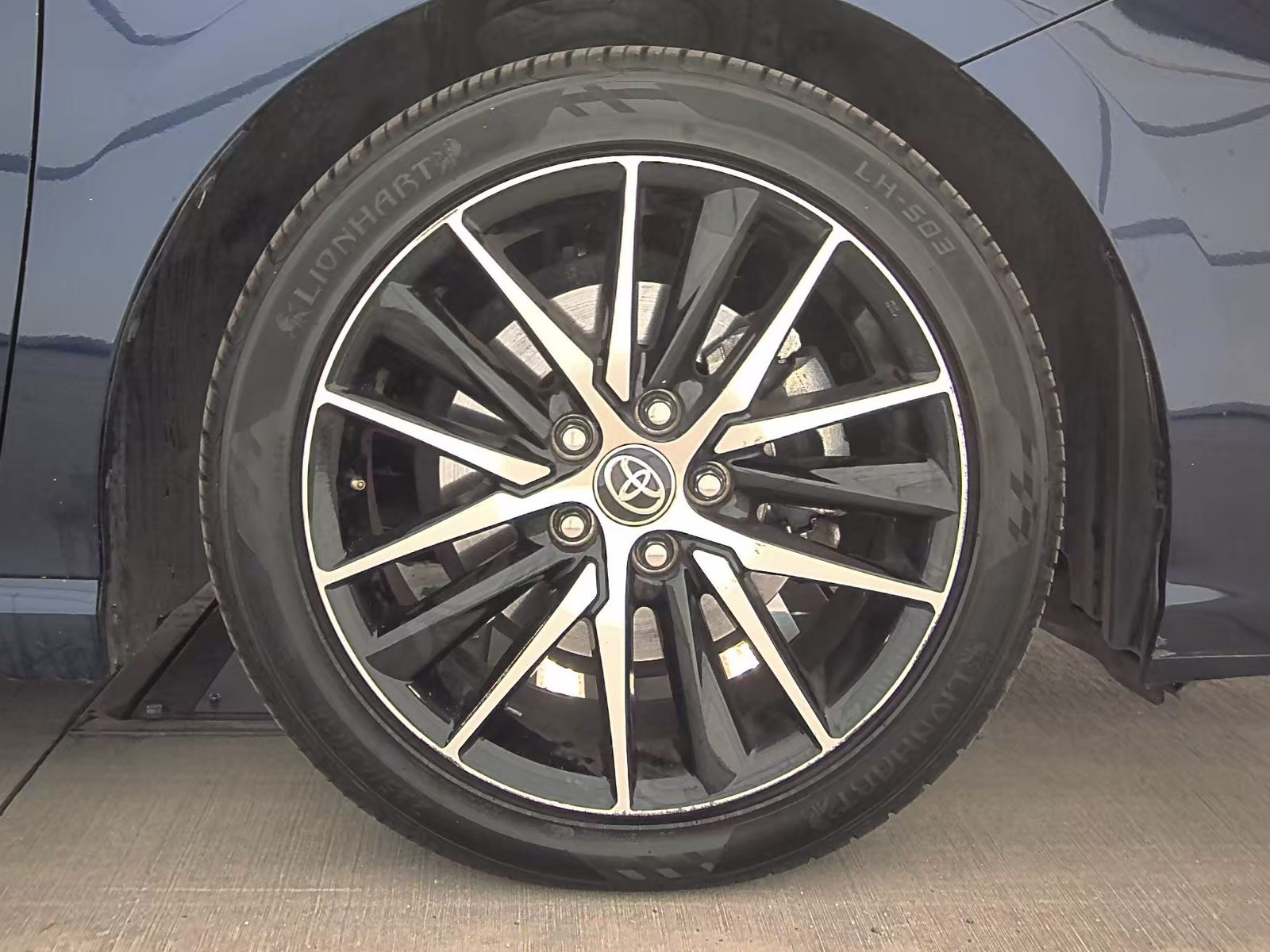2021 Toyota Camry SE FWD