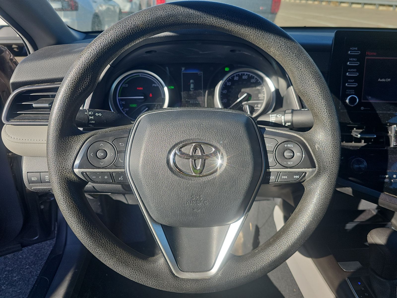 2022 Toyota Camry Hybrid LE FWD