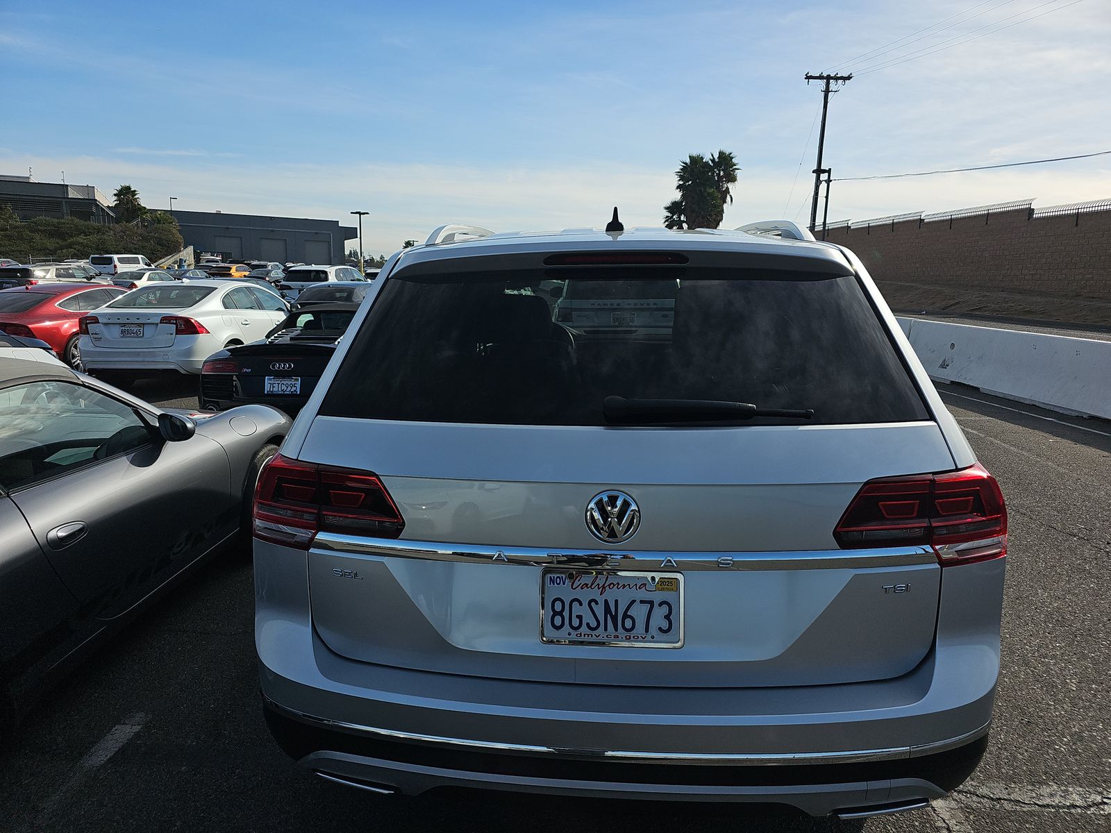 2018 Volkswagen Atlas 2.0T SEL FWD