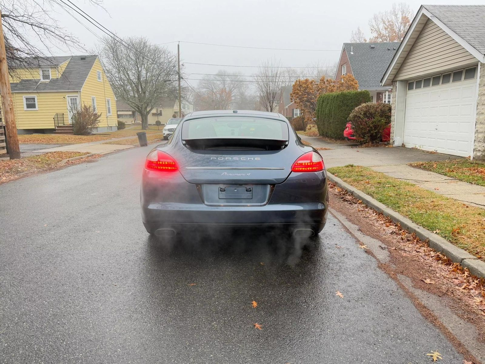 2011 Porsche Panamera 4 AWD