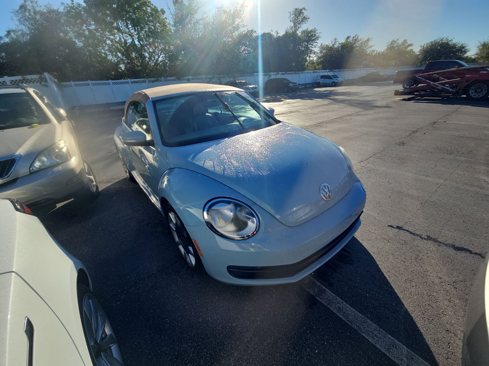 2014 Volkswagen Beetle 1.8T FWD