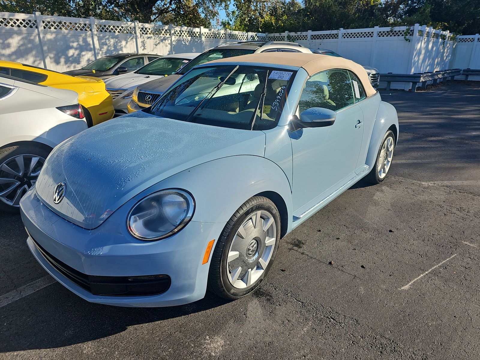 2014 Volkswagen Beetle 1.8T FWD