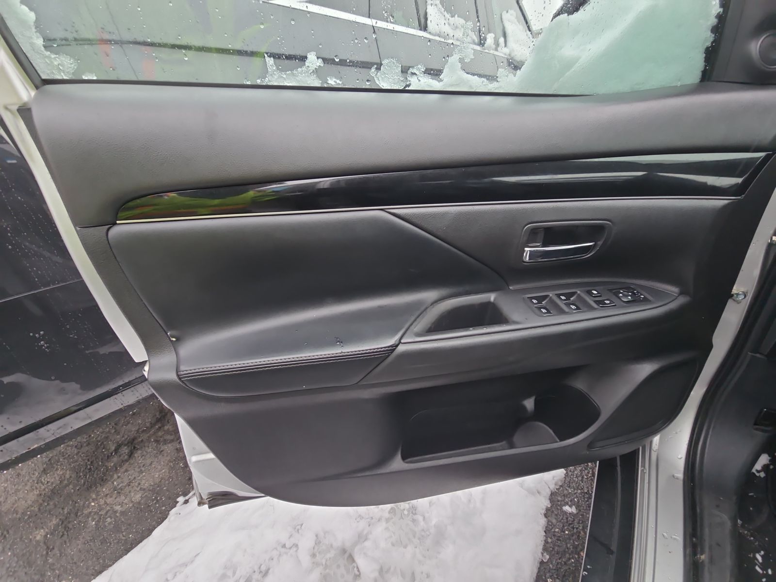 2019 Mitsubishi Outlander SE FWD