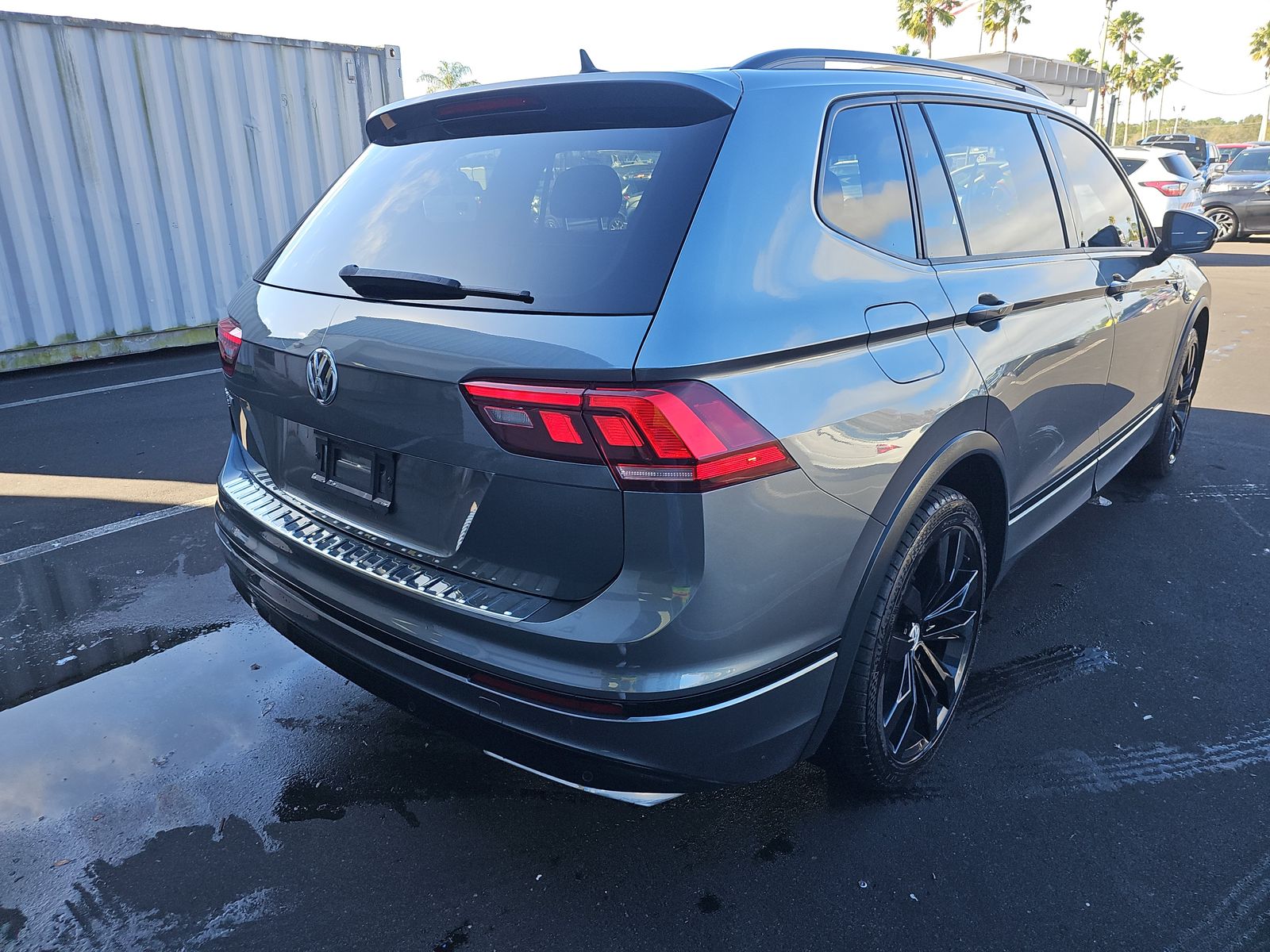 2021 Volkswagen Tiguan 2.0T SE R-Line Black FWD