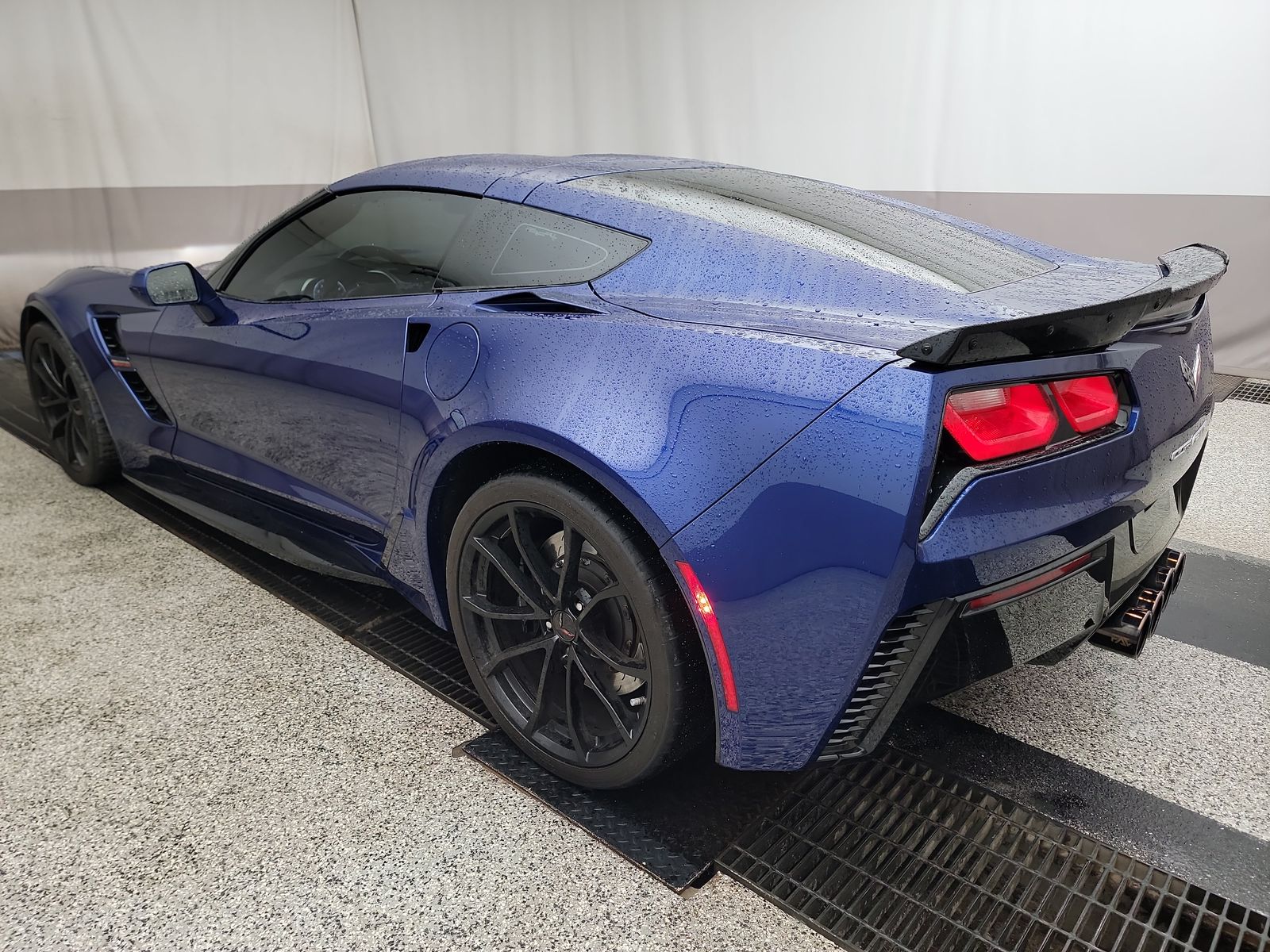 2017 Chevrolet Corvette Grand Sport 2LT RWD