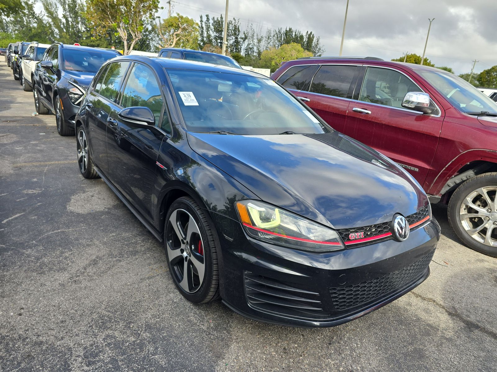 2017 Volkswagen Golf GTI 2.0T Sport FWD