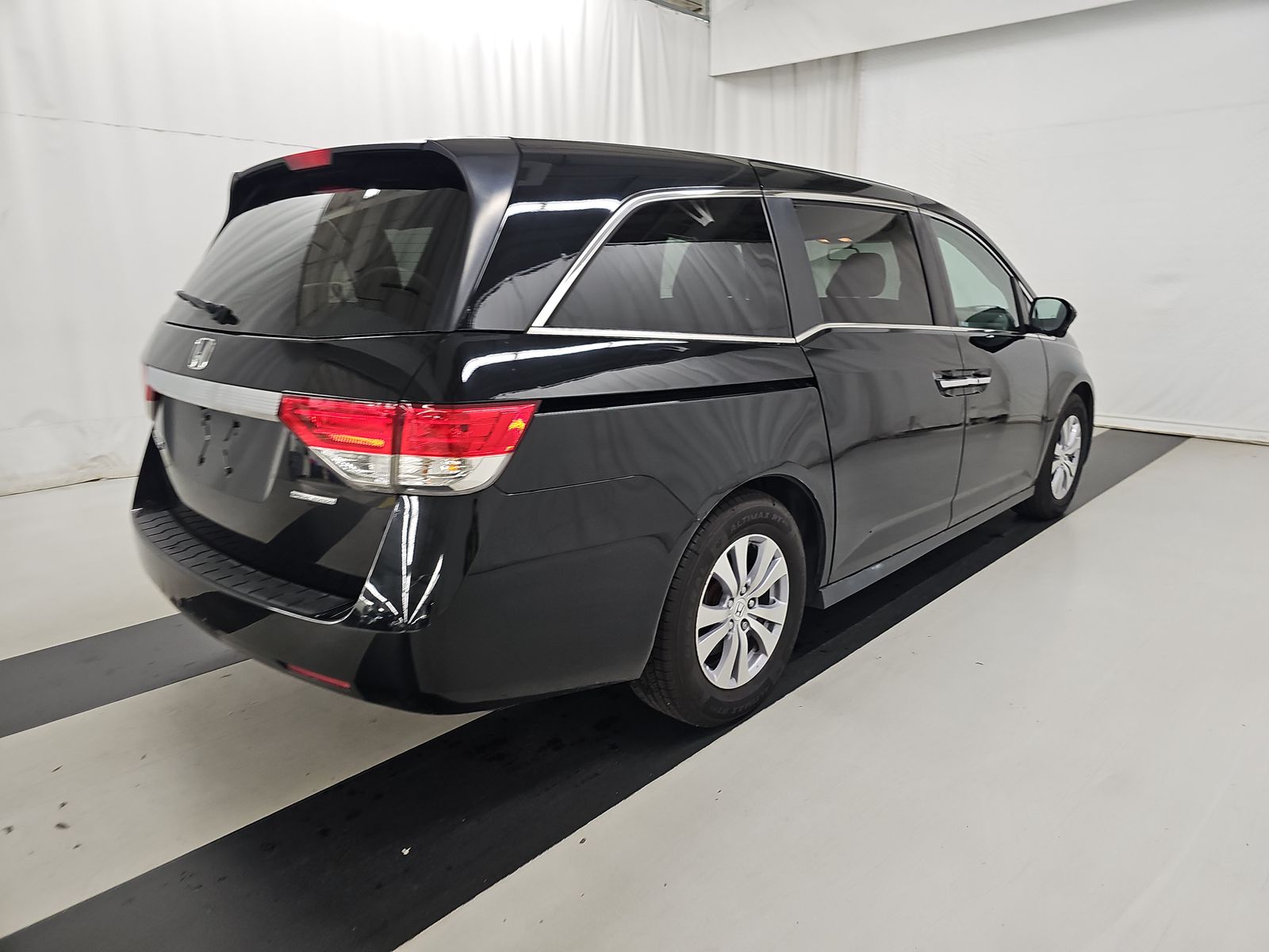 2017 Honda Odyssey SE FWD