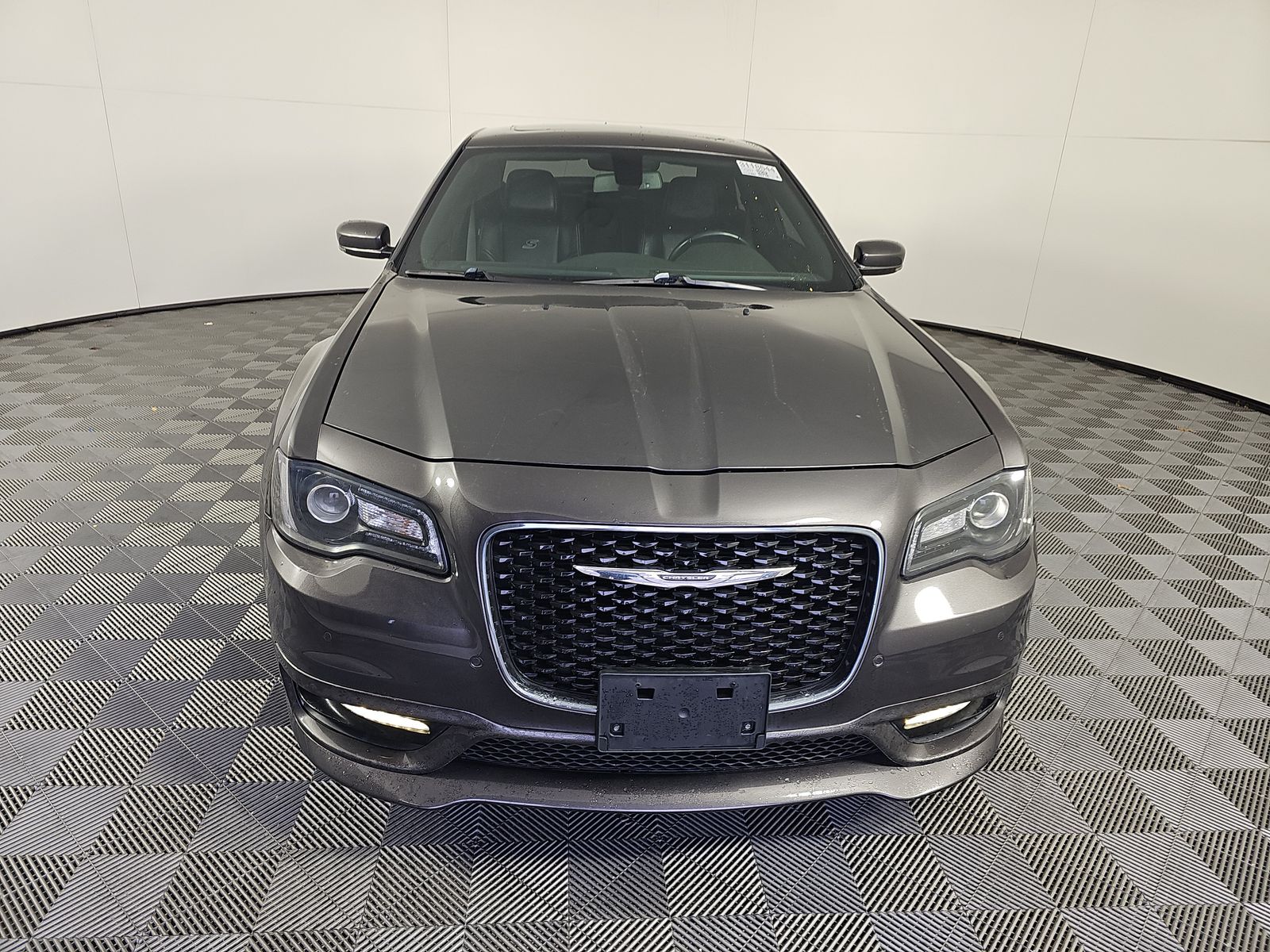 2018 Chrysler 300 S RWD