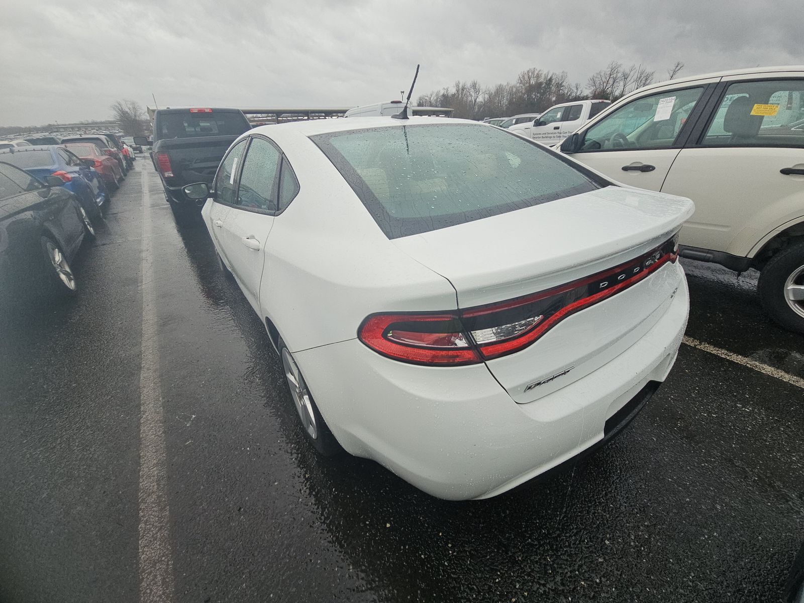 2016 Dodge Dart SXT FWD