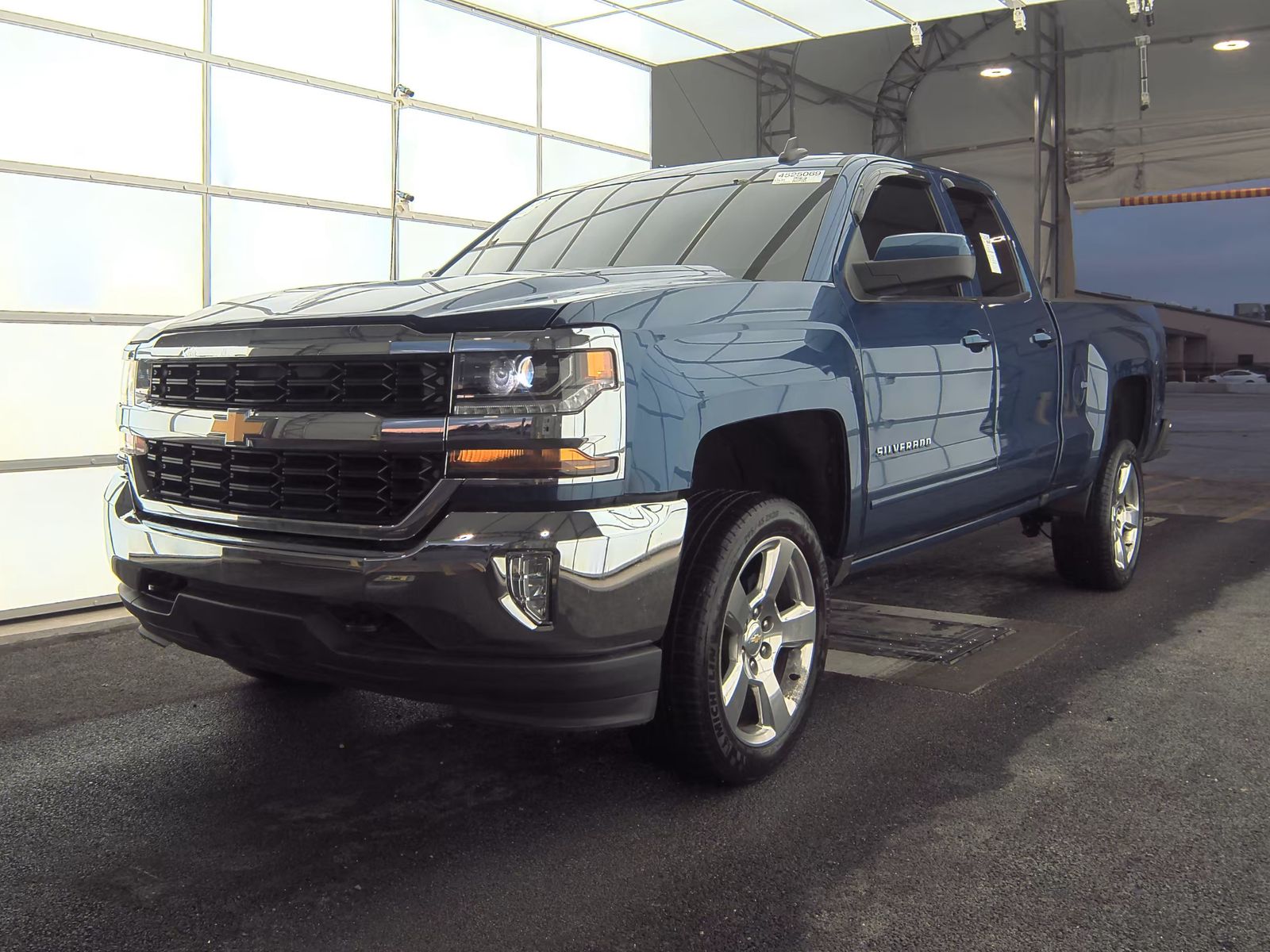 2017 Chevrolet Silverado 1500 LT AWD