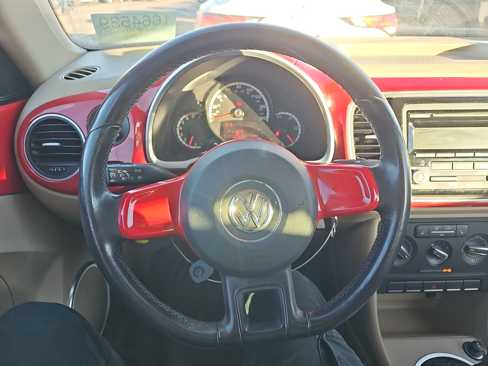 2013 Volkswagen Beetle 2.5L FWD