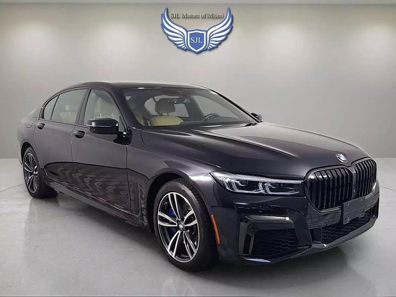 2022 BMW 7 Series Sedan 750i xDrive M SPORT LINE