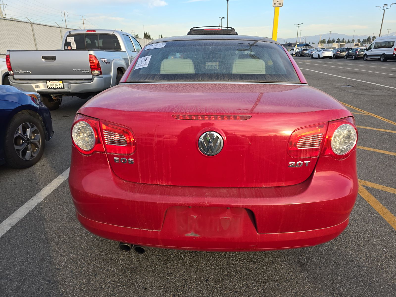 2010 Volkswagen Eos Lux FWD