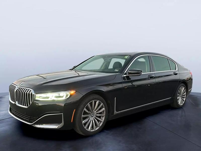 2022 BMW 7 Series Sedan 740i