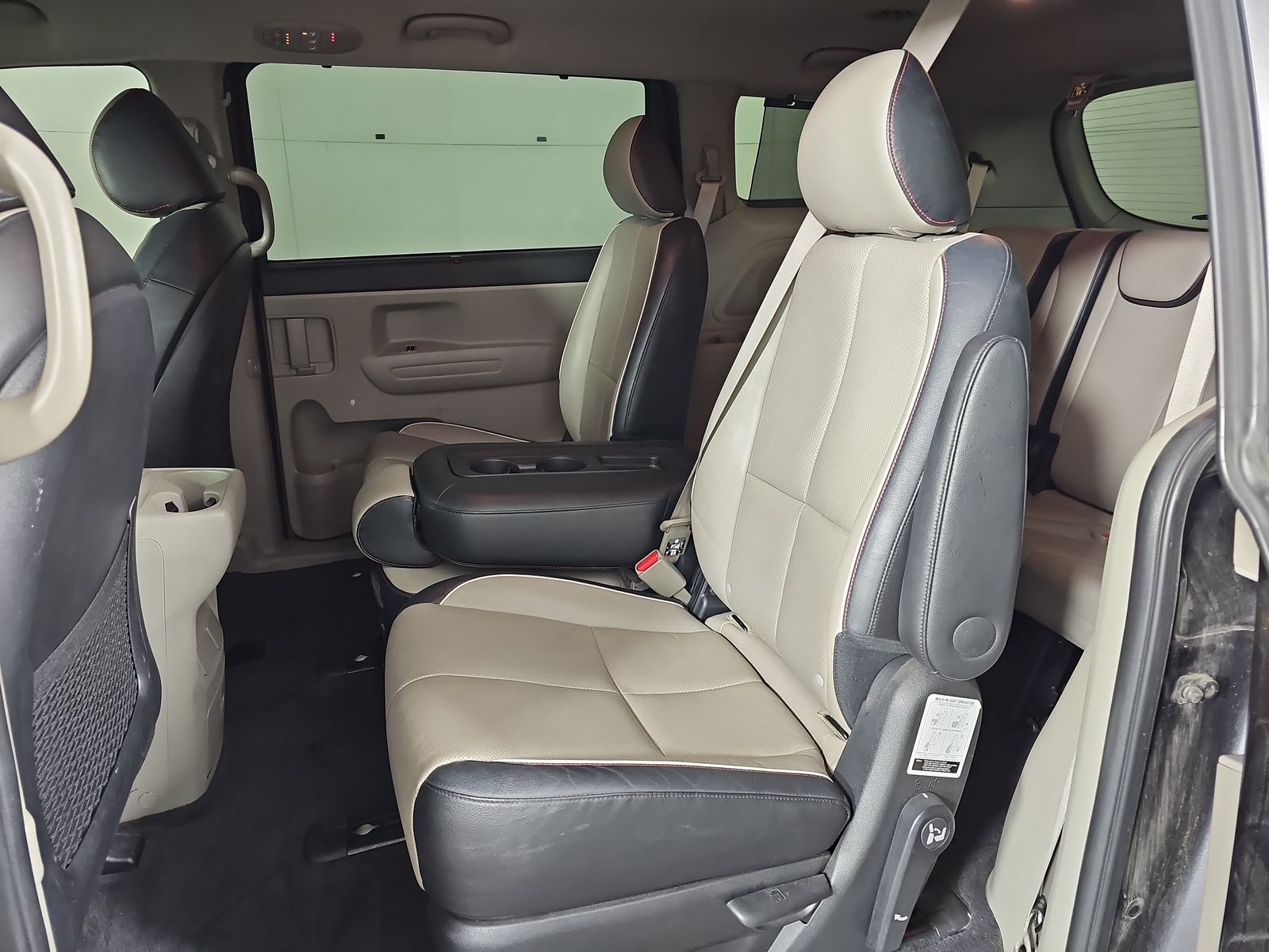 2019 Kia Sedona EX FWD