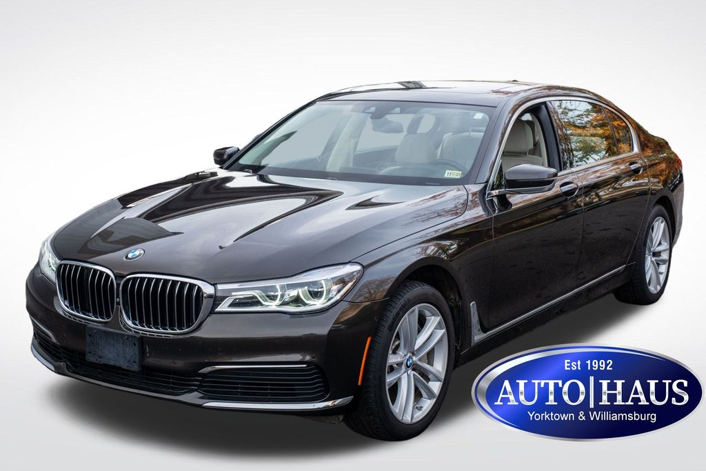 2019 BMW 7 Series Sedan 750i