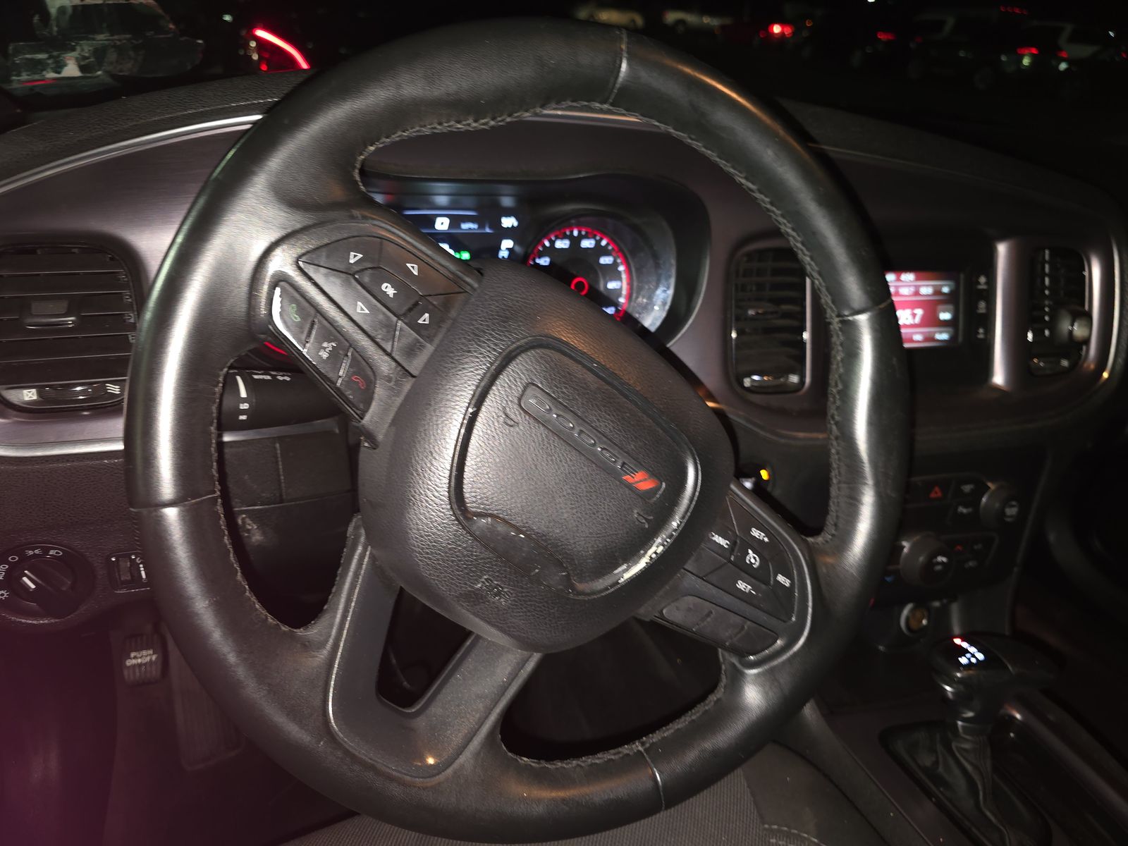 2017 Dodge Charger SE RWD