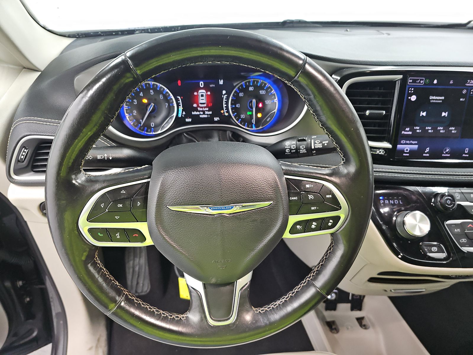 2021 Chrysler Pacifica Touring L FWD