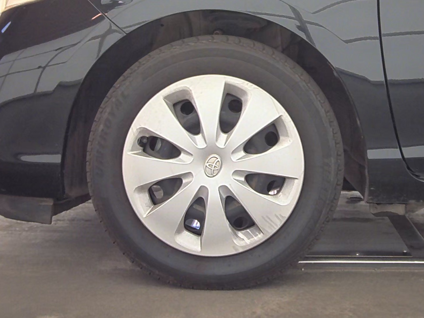 2014 Toyota Prius c Two FWD