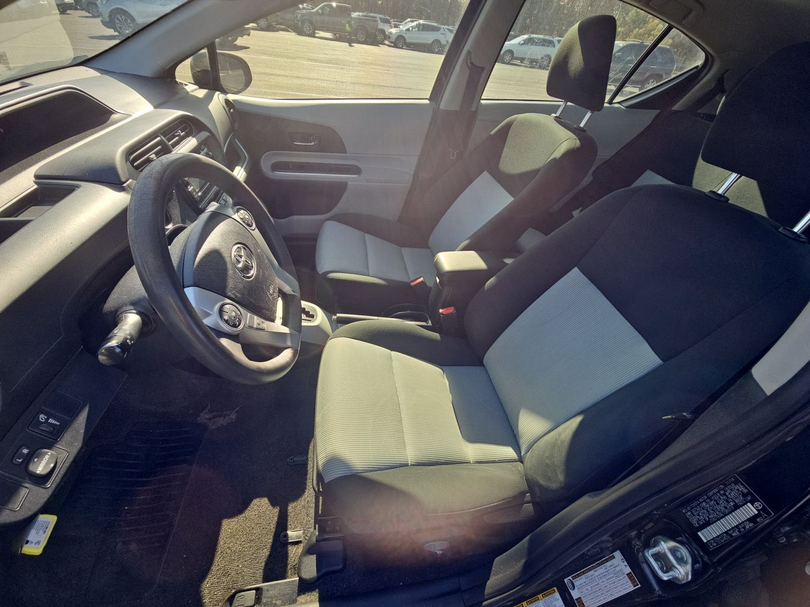 2014 Toyota Prius c Two FWD