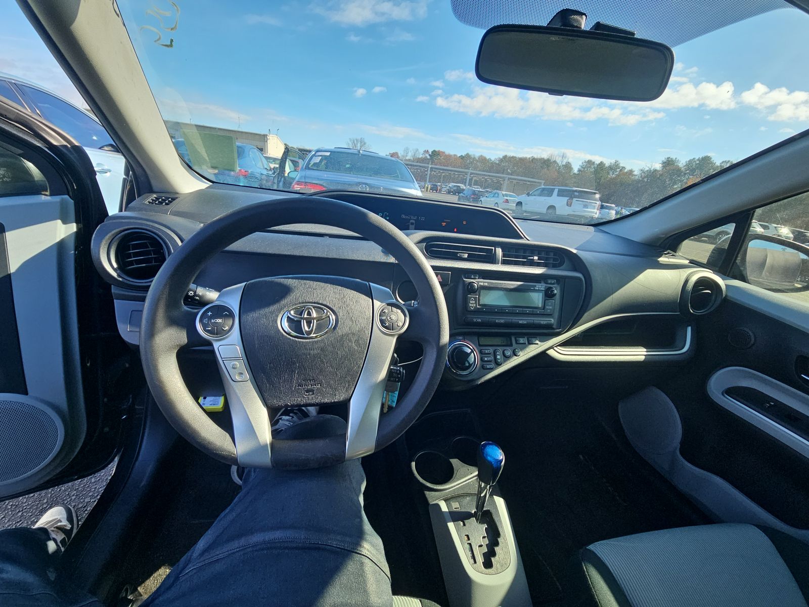 2014 Toyota Prius c Two FWD