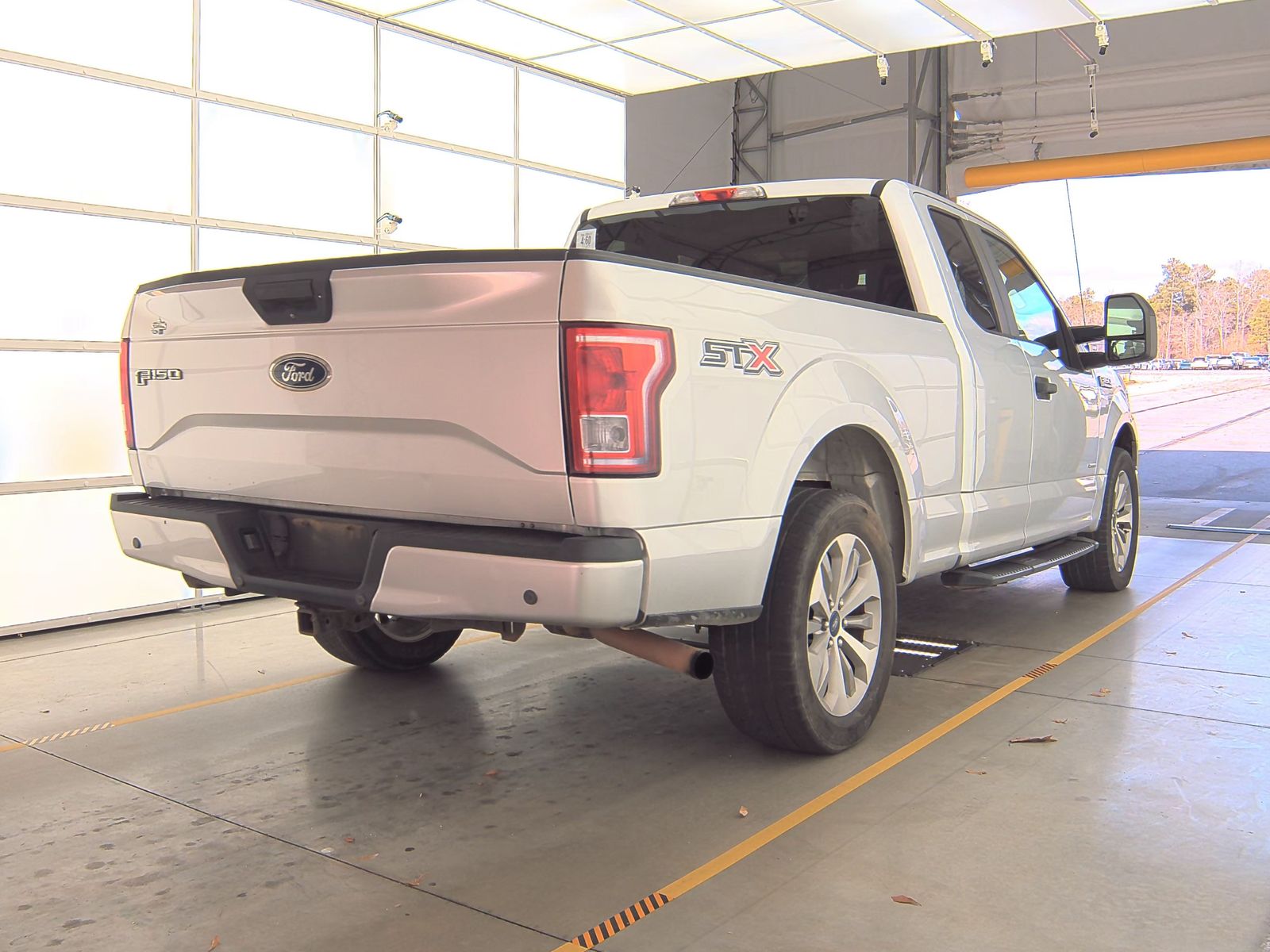 2017 Ford F-150 XL RWD