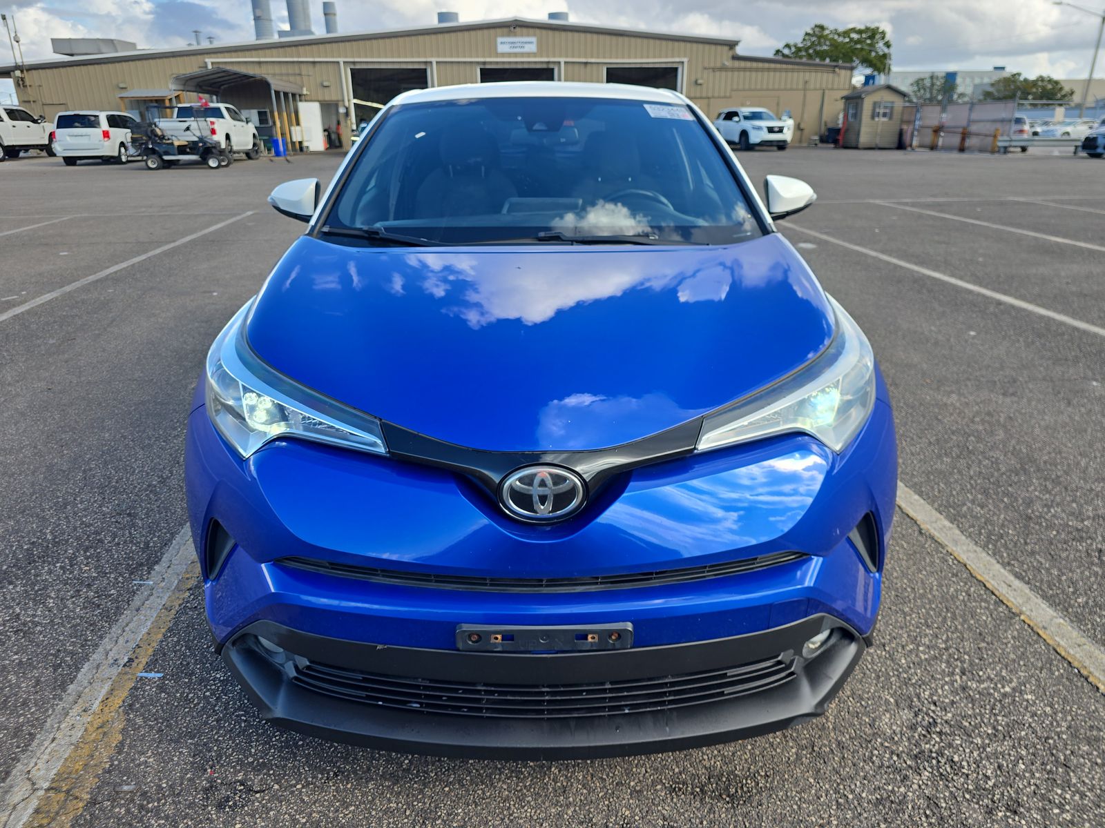 2018 Toyota C-HR XLE Premium FWD