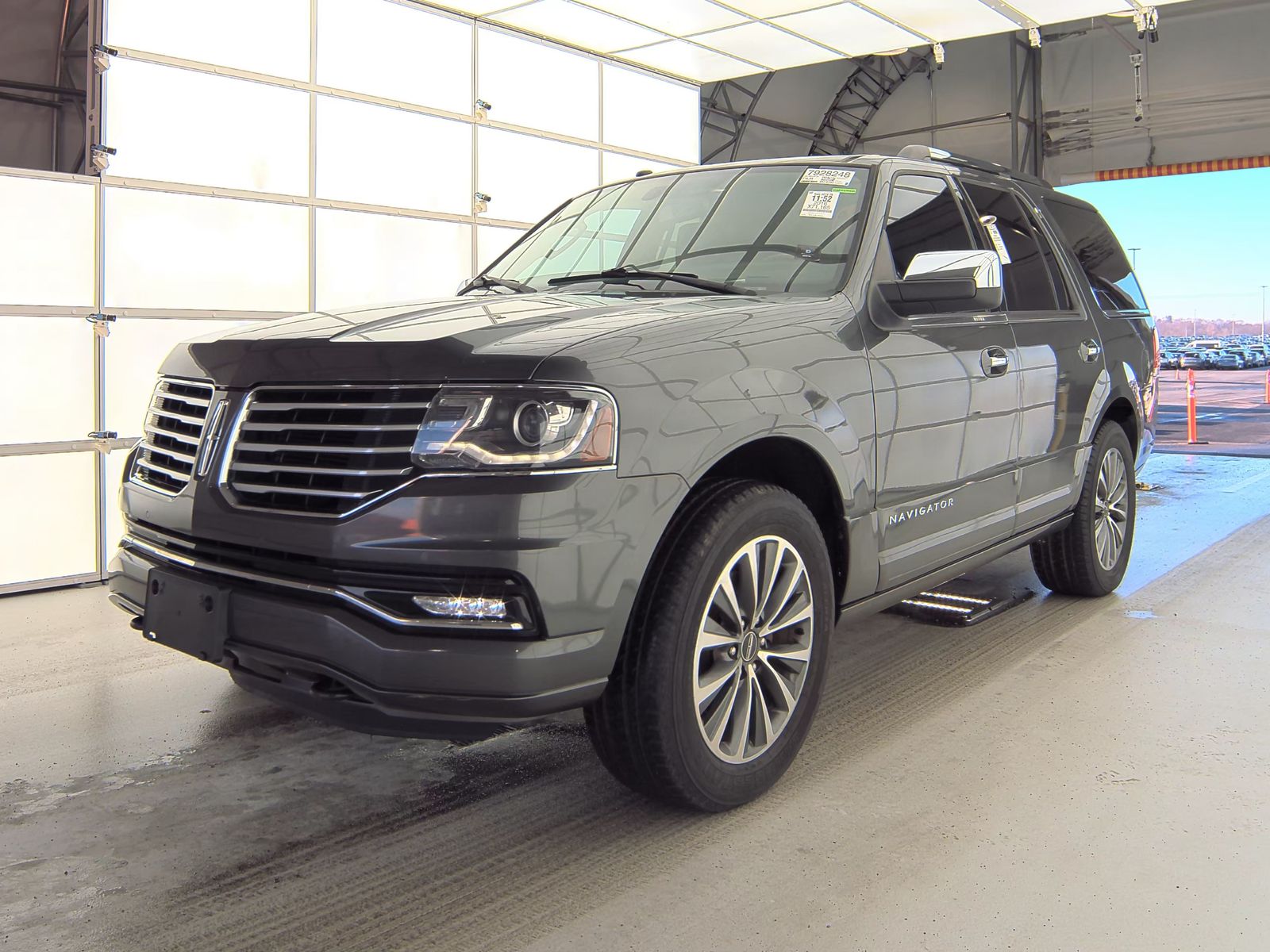 2016 Lincoln Navigator Select AWD